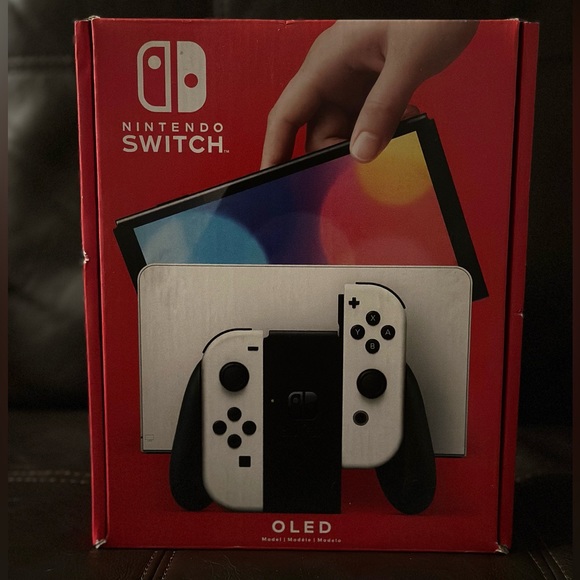 Nintendo Switch OLED - Picture 1 of 7